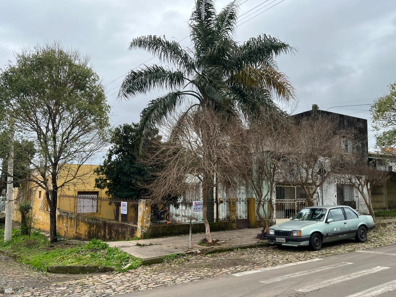 Rua Vigario da Cruz Jobim esq Pacheco Prates